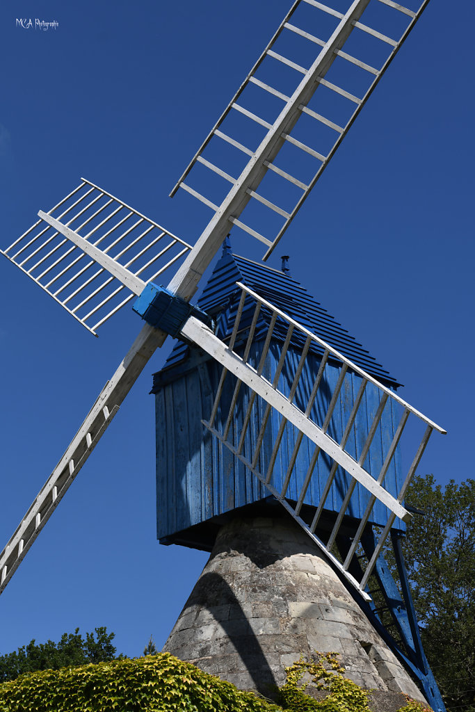 Le Moulin Bleu 